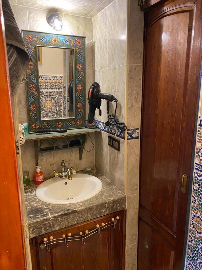 Appartement Meuble 5 Personnes En Plein Centre Ville Rabat Zewnętrze zdjęcie